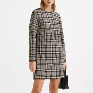 H&M Long Sleeved Shift Dress